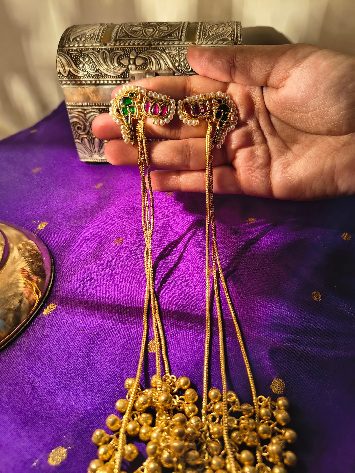 Kundan Pearl Dori Latkan